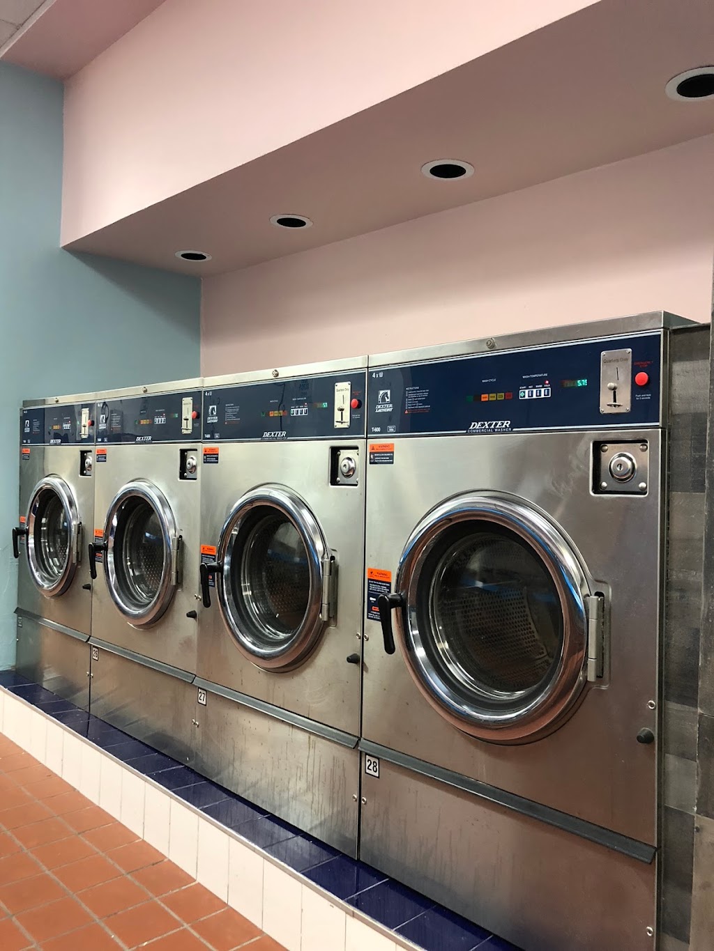Wash and Fold - Dry Cleaner & Coin Laundry | 15070 Sunset Dr, Miami, FL 33193 | Phone: (305) 387-3480