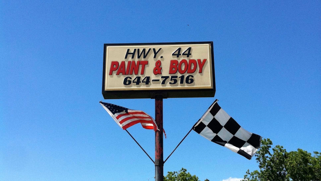 Highway 44 Paint Body & Towing | 13422 LA-44, Gonzales, LA 70737, USA | Phone: (225) 644-7516