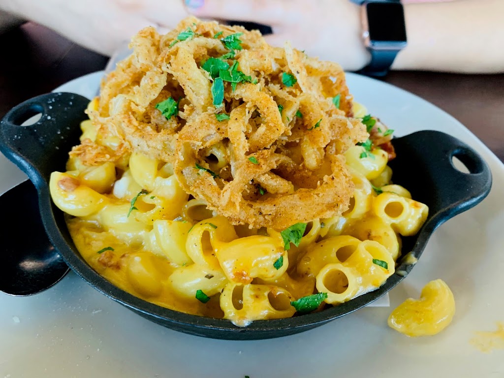 Truxtons American Bistro | 24530 Hawthorne Blvd, Torrance, CA 90505, USA | Phone: (310) 373-8790