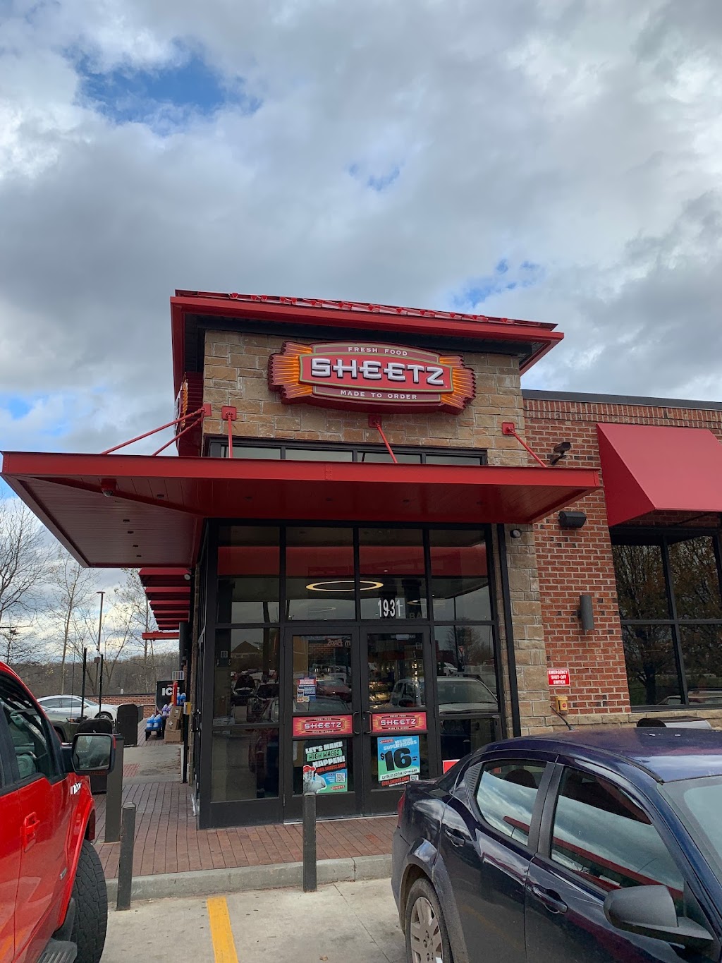 Sheetz | 1931 Butler Pike, Grove City, PA 16127, USA | Phone: (724) 748-6006