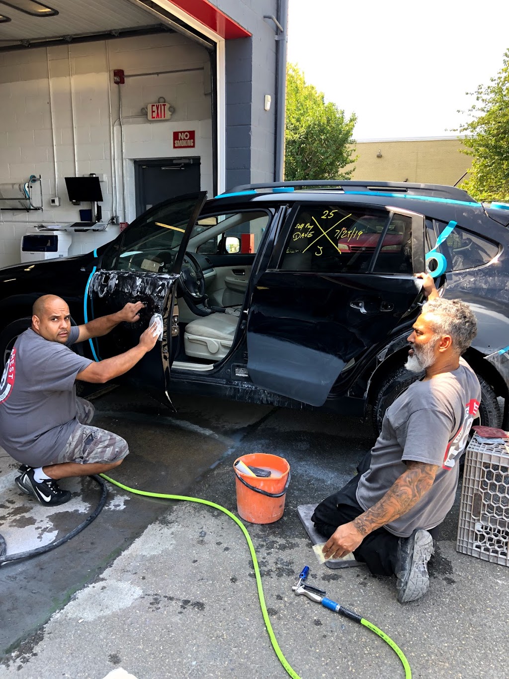 Englewood Best Auto Body | 328 S Van Brunt St, Englewood, NJ 07631, USA | Phone: (201) 627-1500