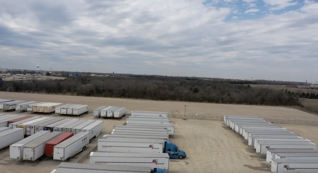 Semi-Stow: Truck Parking and Trailer Storage | 1511 Fulghum Rd, Hutchins, TX 75141, USA | Phone: (972) 430-8285