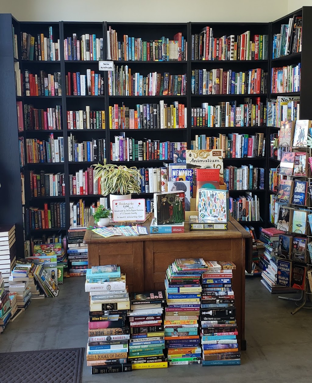 The Bookhouse | 3000 Green Valley Rd Ste 13, Cameron Park, CA 95682, USA | Phone: (530) 350-8903