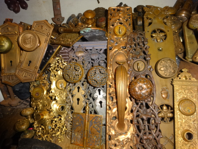 antiquedoorhardware.com | 16624 Frederick Rd, Mt Airy, MD 21771, USA | Phone: (240) 595-1115