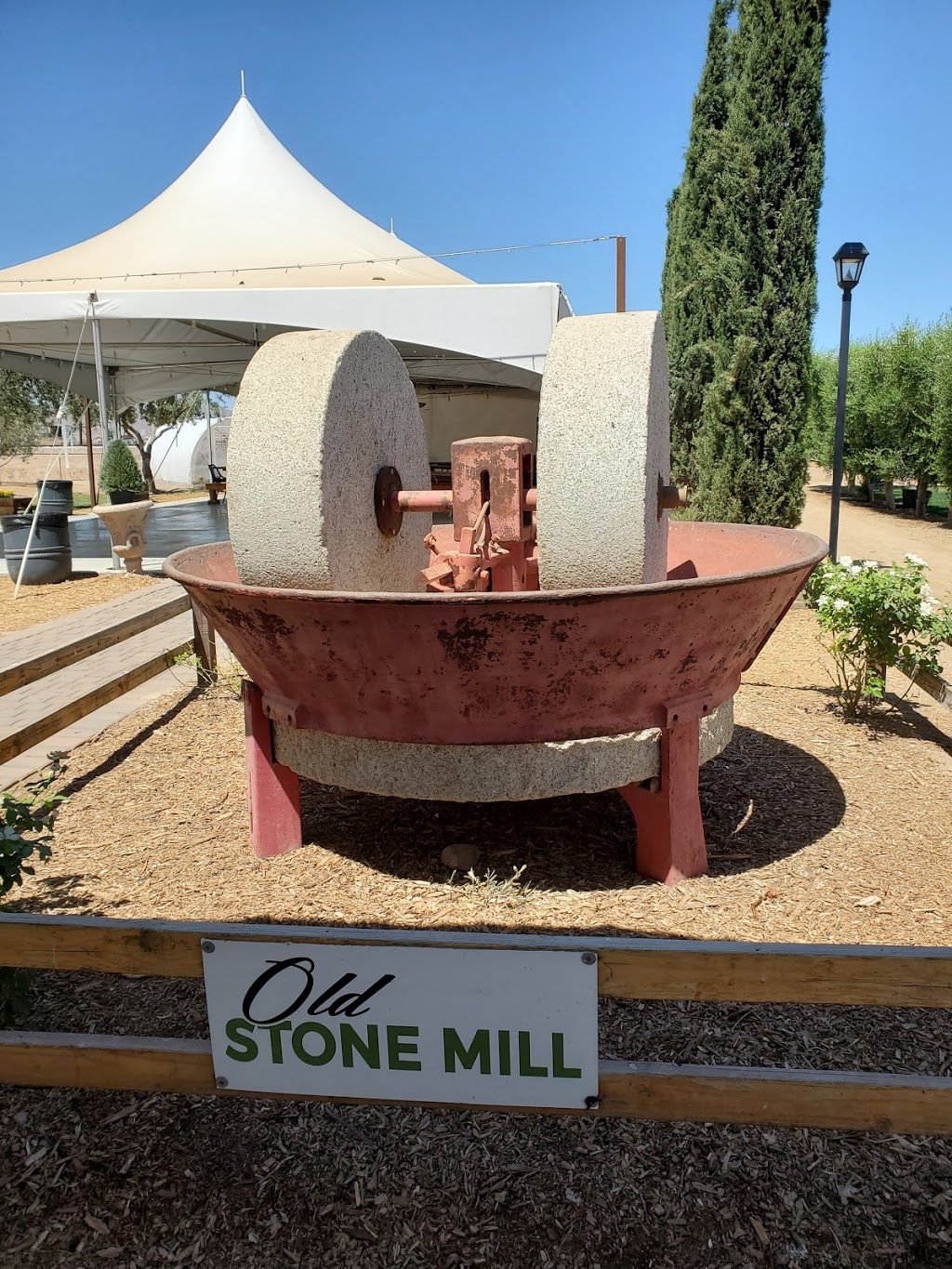 Queen Creek Olive Mill | 25062 S Meridian Rd, Queen Creek, AZ 85142, USA | Phone: (480) 888-9290