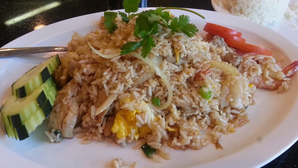 Boonsee Thai Kitchen | 11368 Kenyon Way, Rancho Cucamonga, CA 91701, USA | Phone: (909) 758-0345