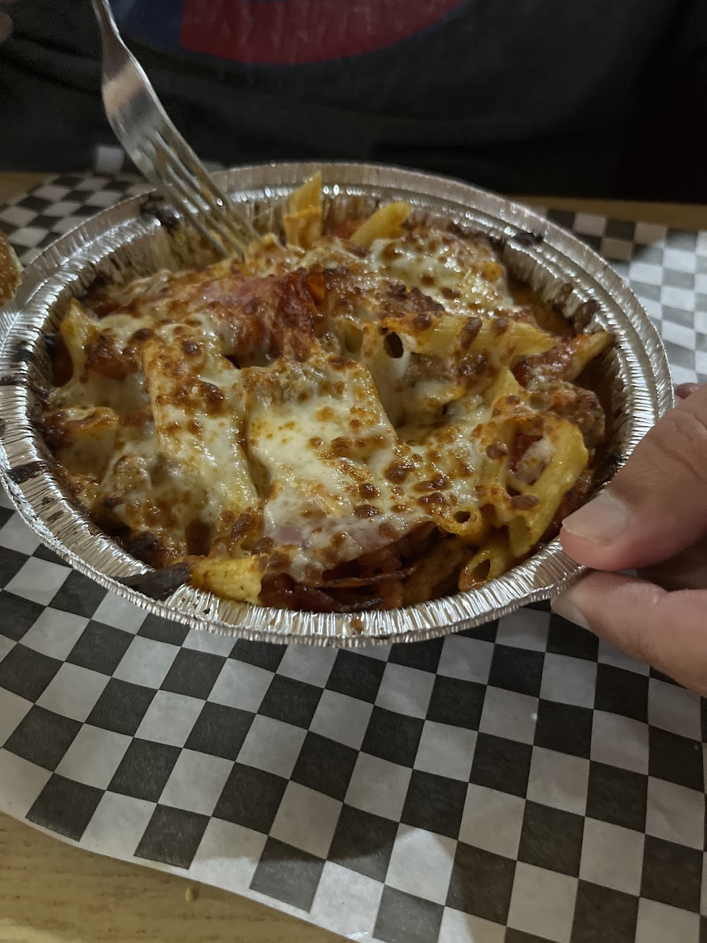 Finish Line Pizza | 303 N Pecan St, Bells, TX 75414, USA | Phone: (903) 965-2196