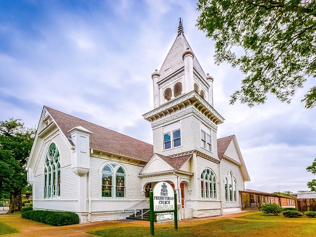 First Presbyterian Church | 818 N Main St, Bonham, TX 75418, USA | Phone: (903) 583-2014