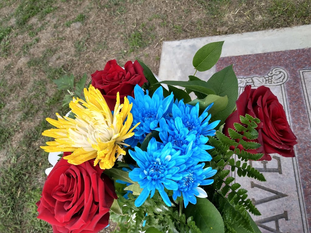 Smith Mountain Cemetery | 42088 Rd 100, Dinuba, CA 93618, USA | Phone: (559) 591-3348