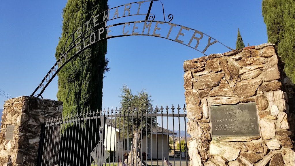 Sunnyslope Cemetery | 40 Pennsylvania Ave, Beaumont, CA 92223, USA | Phone: (951) 845-1336