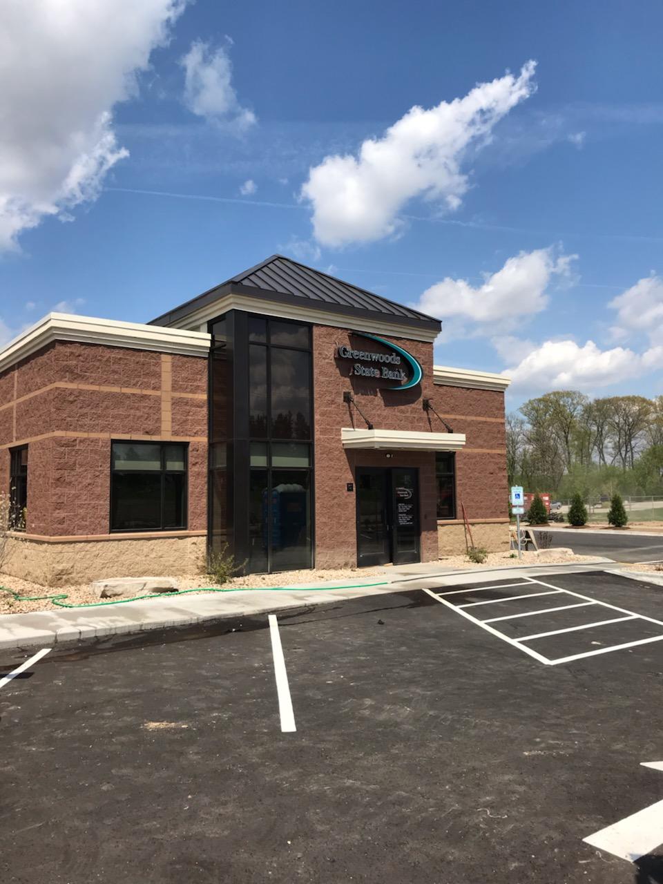 Greenwoods State Bank - Headquarters | 365 W Tyranena Park Rd, Lake Mills, WI 53551, USA | Phone: (920) 648-2324