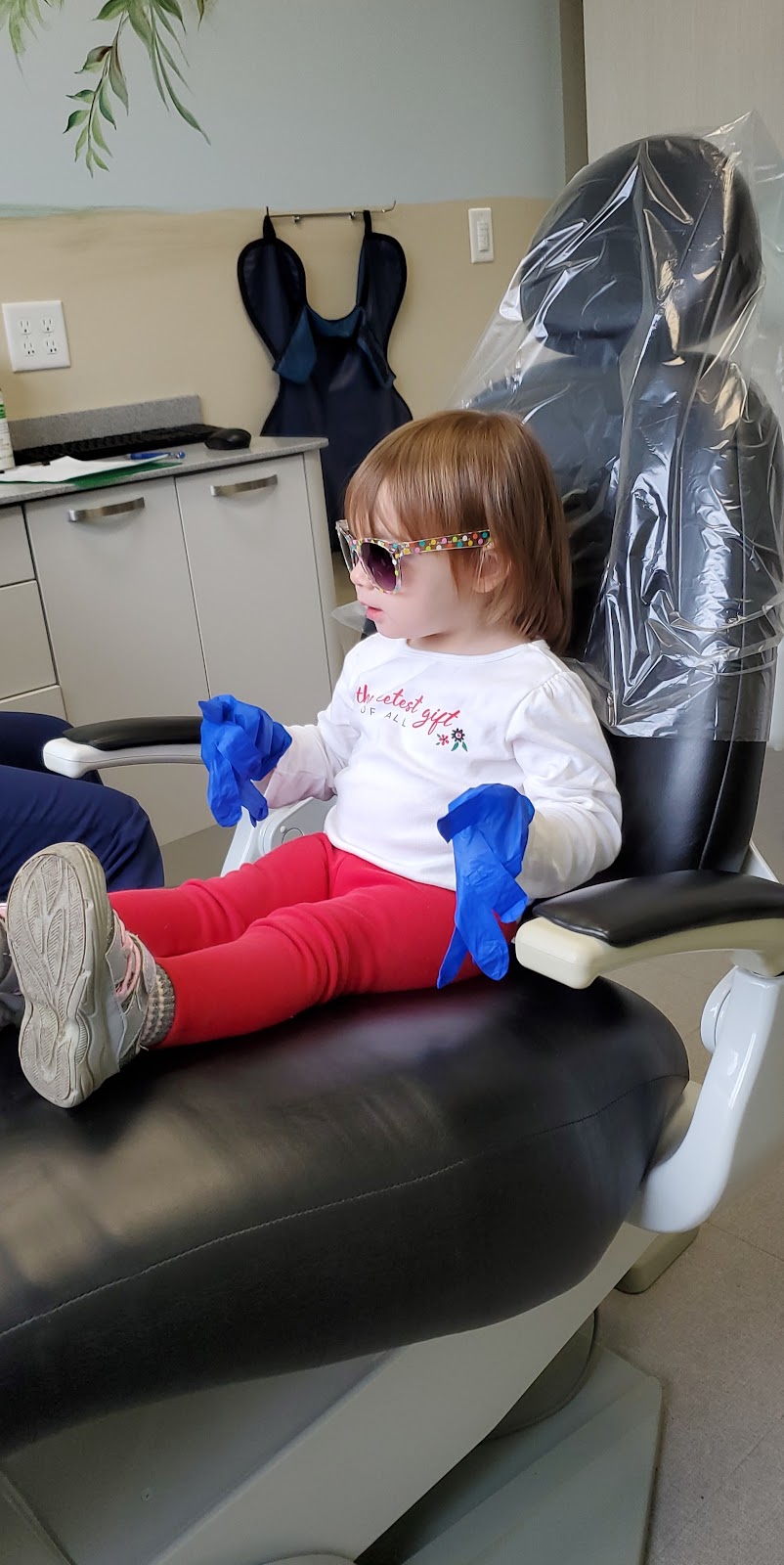 Small World Childrens Dentistry | 1207 George Towne Dr, Pewaukee, WI 53072, USA | Phone: (262) 780-9996