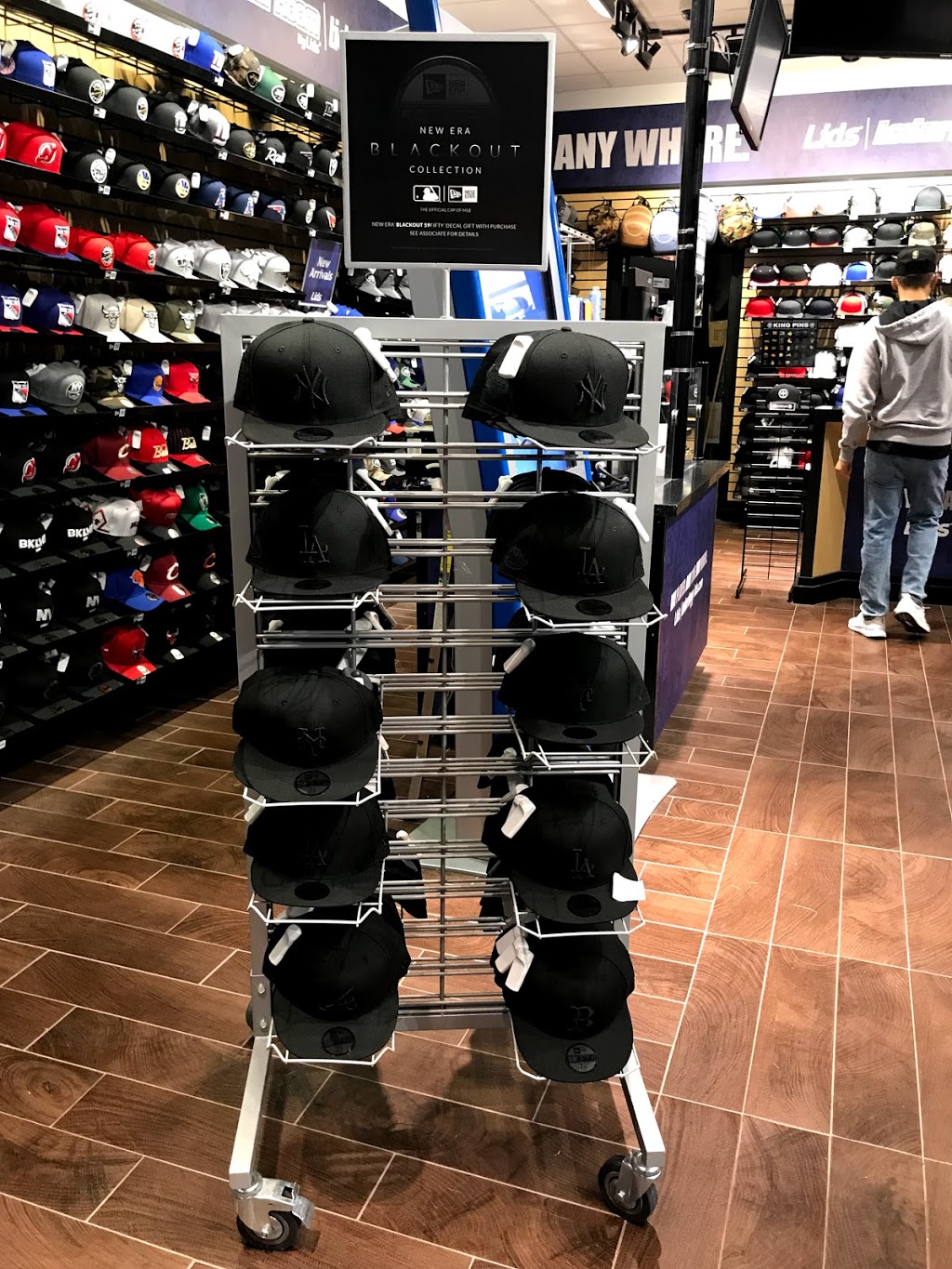 Lids | 1400 Willowbrook Mall, Wayne, NJ 07470, USA | Phone: (888) 564-4287