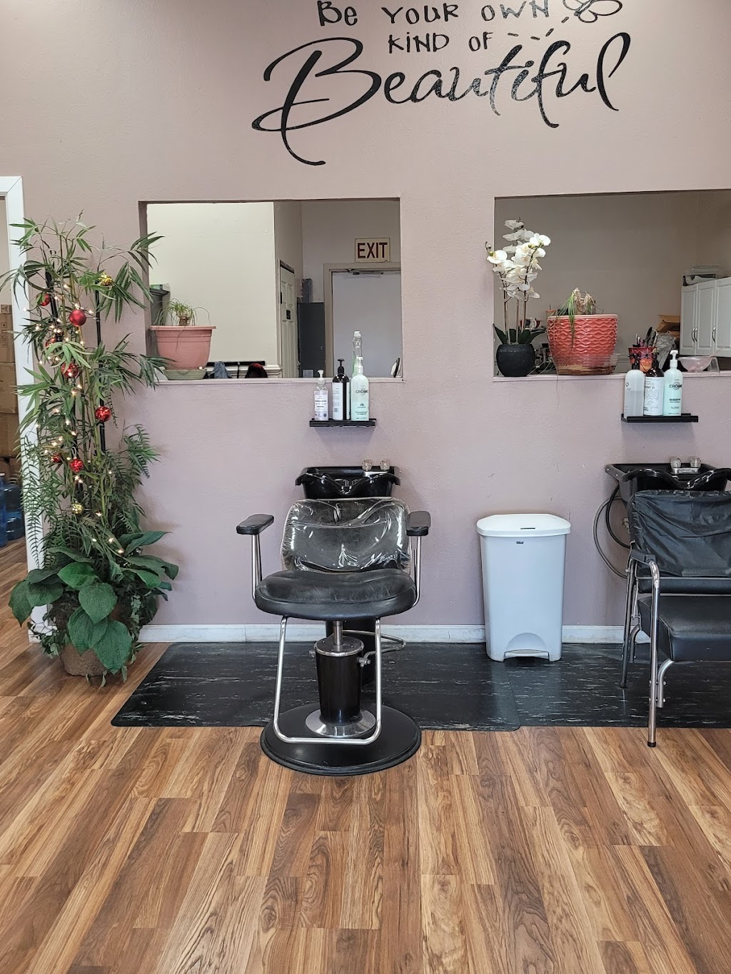 Hair Care 4 U | 3865, 15024 Bear Valley Rd suite f, Victorville, CA 92395, USA | Phone: (760) 243-7722