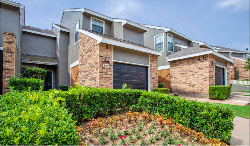 Waterchase Gardens Townhomes | 8750 Winding Ln, Fort Worth, TX 76120, USA | Phone: (469) 358-0267