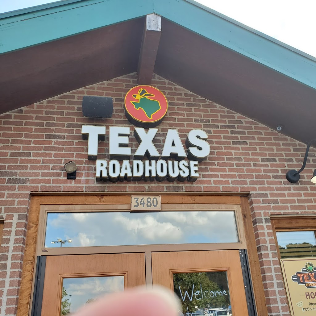 Texas Roadhouse | 3480 Valley Plaza Pkwy, Fort Wright, KY 41017, USA | Phone: (859) 344-1681