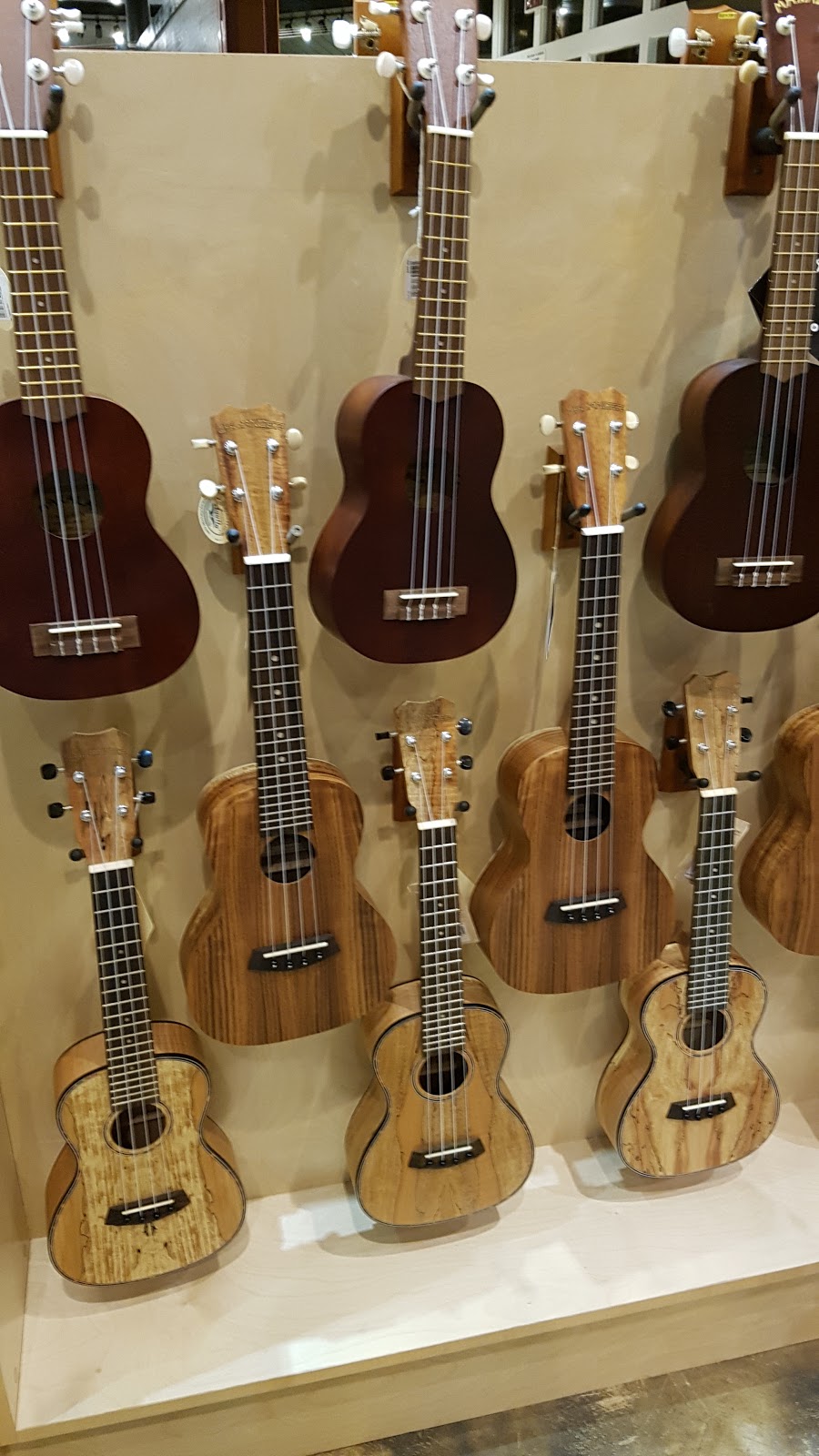 ʻUkulele Experience & Shop | 55-370 Kamehameha Hwy, Laie, HI 96762, USA | Phone: (808) 293-3124