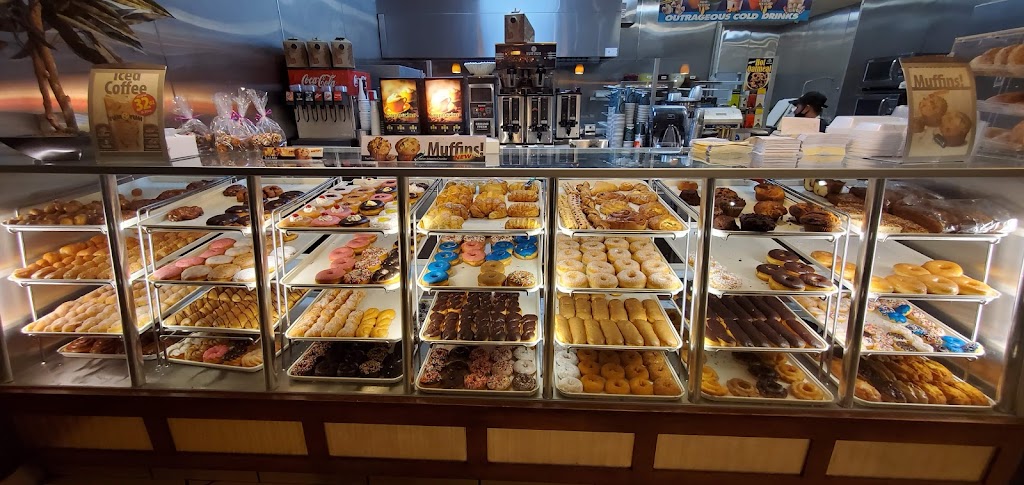 Yum Yum Donuts | 13471 Telegraph Rd, Whittier, CA 90605, USA | Phone: (562) 906-4926