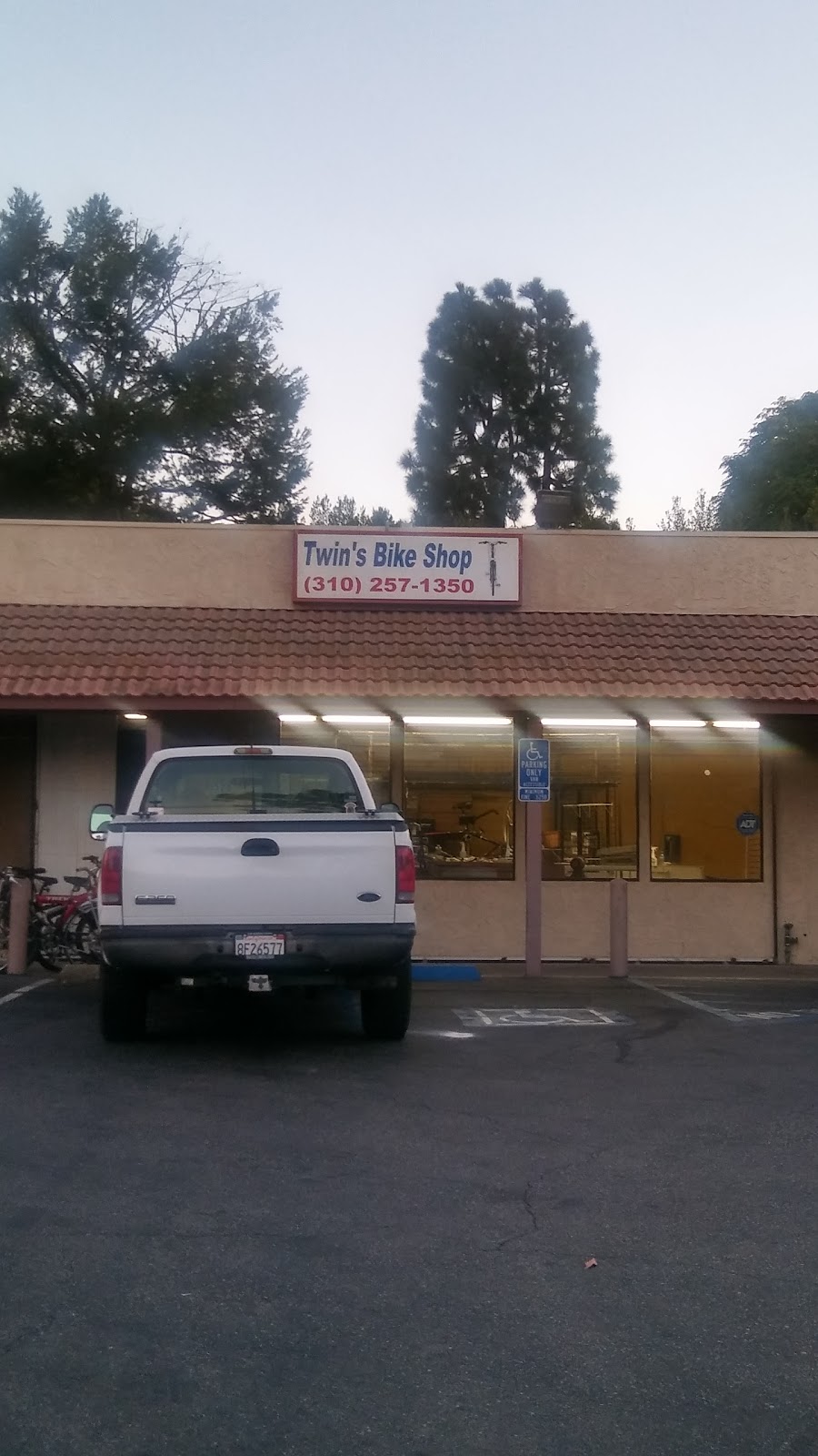 Twins Bike Shop | 1528 Anaheim St, Harbor City, CA 90710, USA | Phone: (310) 257-1350