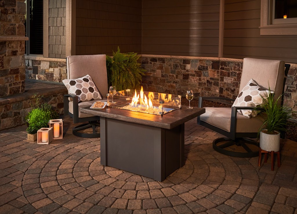 The Outdoor Greatroom Company | 9583 217th St W, Lakeville, MN 55044, USA | Phone: (866) 303-4028