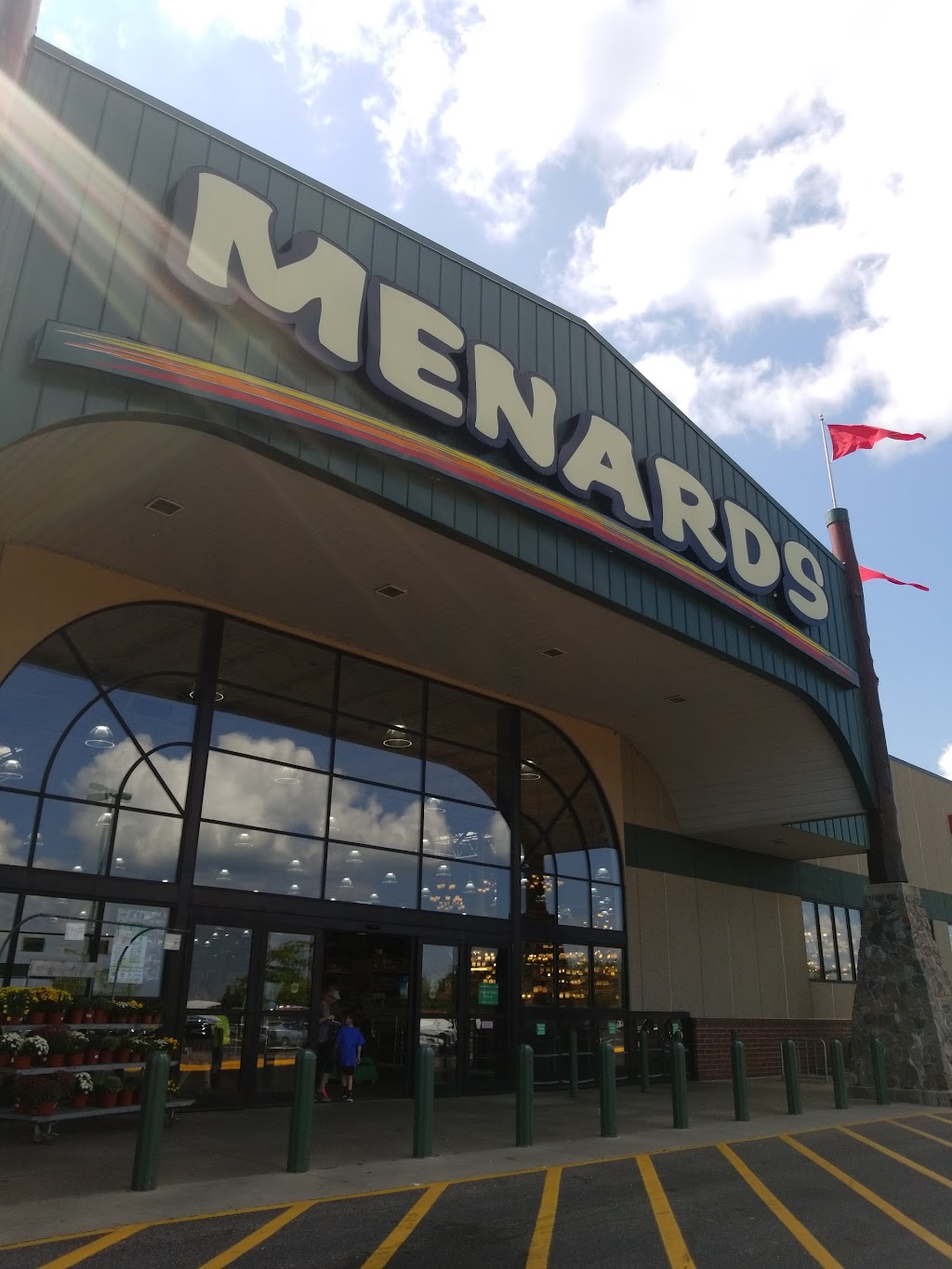 Menards | 1040 WI-136, Baraboo, WI 53913, USA | Phone: (608) 355-0685