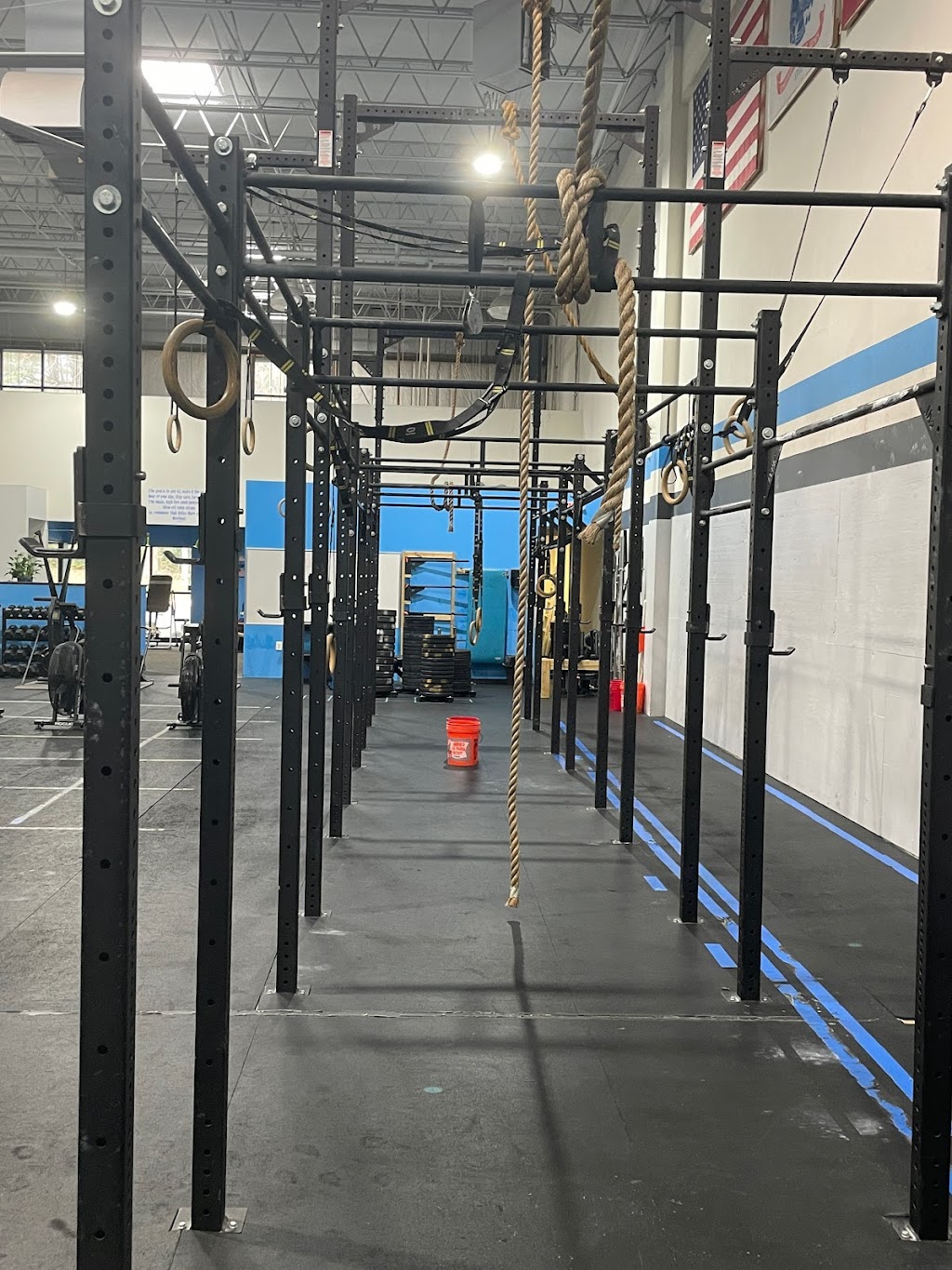 CrossFit Burke | 5589 Guinea Rd, Fairfax, VA 22032, USA | Phone: (703) 543-8589