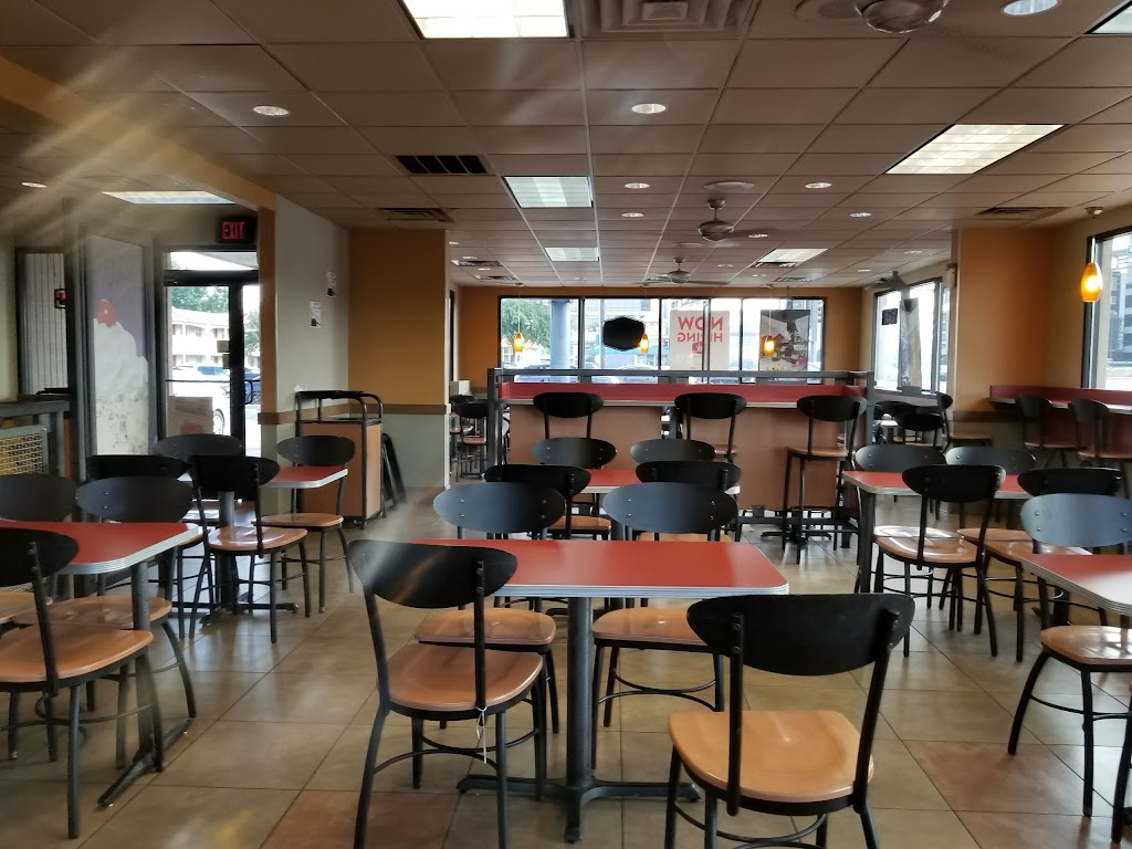 Jack in the Box | 4210 N Central Expy, Dallas, TX 75206 | Phone: (214) 823-3650