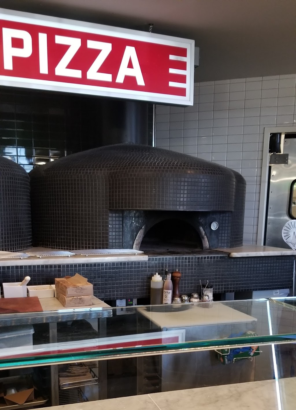 Pizza Parlor | 480 N Bedford Rd, Chappaqua, NY 10514, USA | Phone: (914) 340-5130