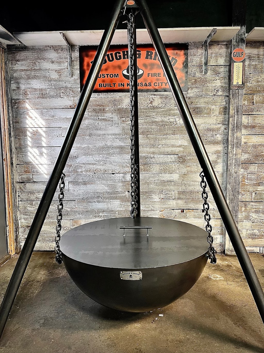Rough & Rigid Custom Fire Pits | 15419 Parallel Rd, Basehor, KS 66007, USA | Phone: (913) 626-4597