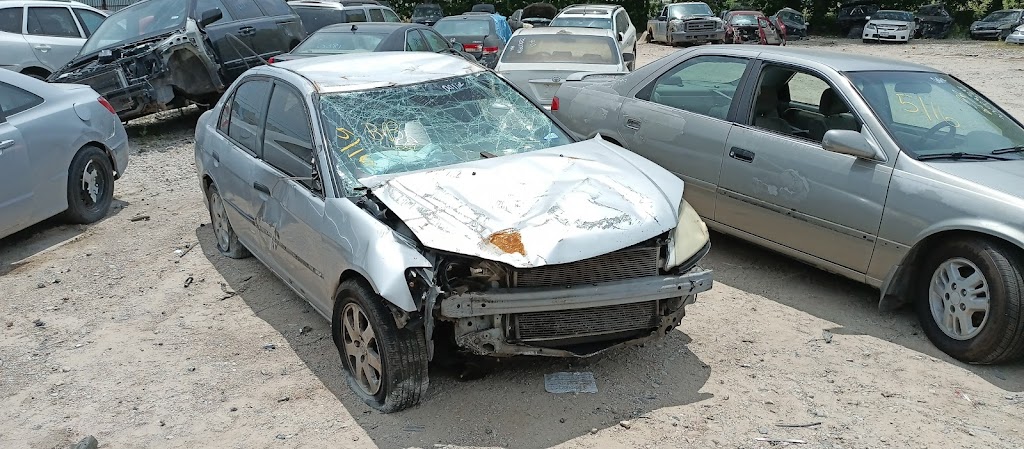 B&B Auto Salvage | 9701 S Central Expy, Dallas, TX 75241 | Phone: (972) 225-5999