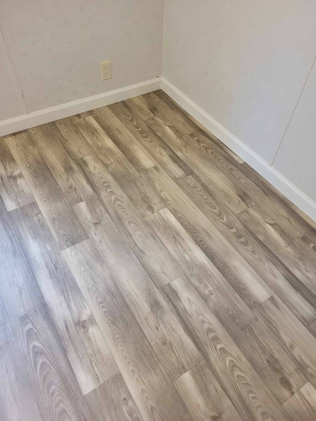 Camilas Carpet Sales | 715 N Brevard Ave, Arcadia, FL 34266, USA | Phone: (863) 491-8100