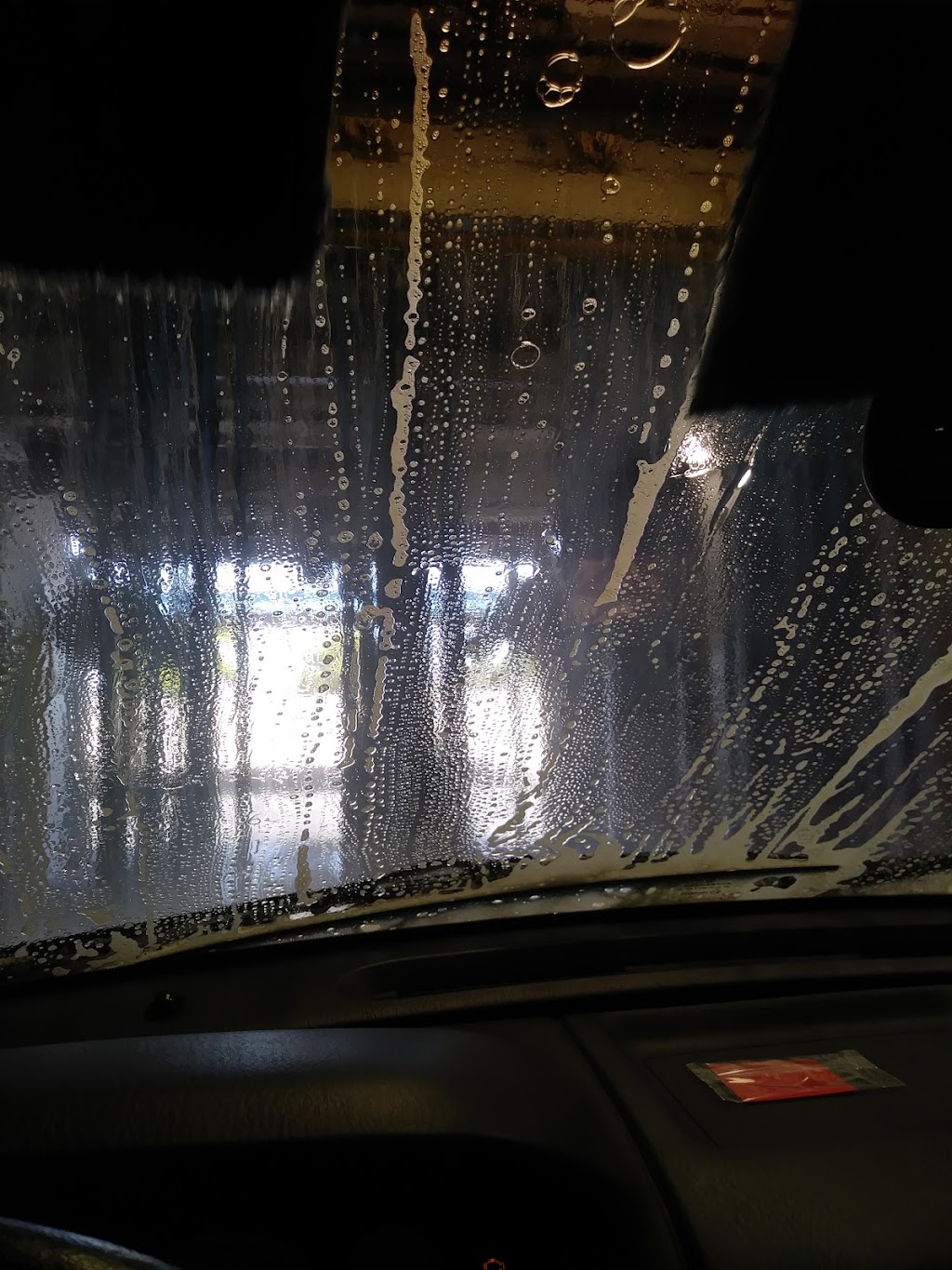 Dribbles Car Wash | 780 N Main St, Manteca, CA 95336, USA | Phone: (209) 823-0446