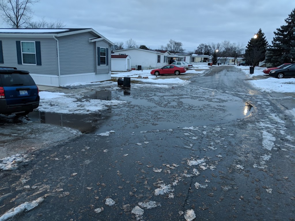 Oakland Glens | 41875 Carousel St, Novi, MI 48377, USA | Phone: (248) 624-4200