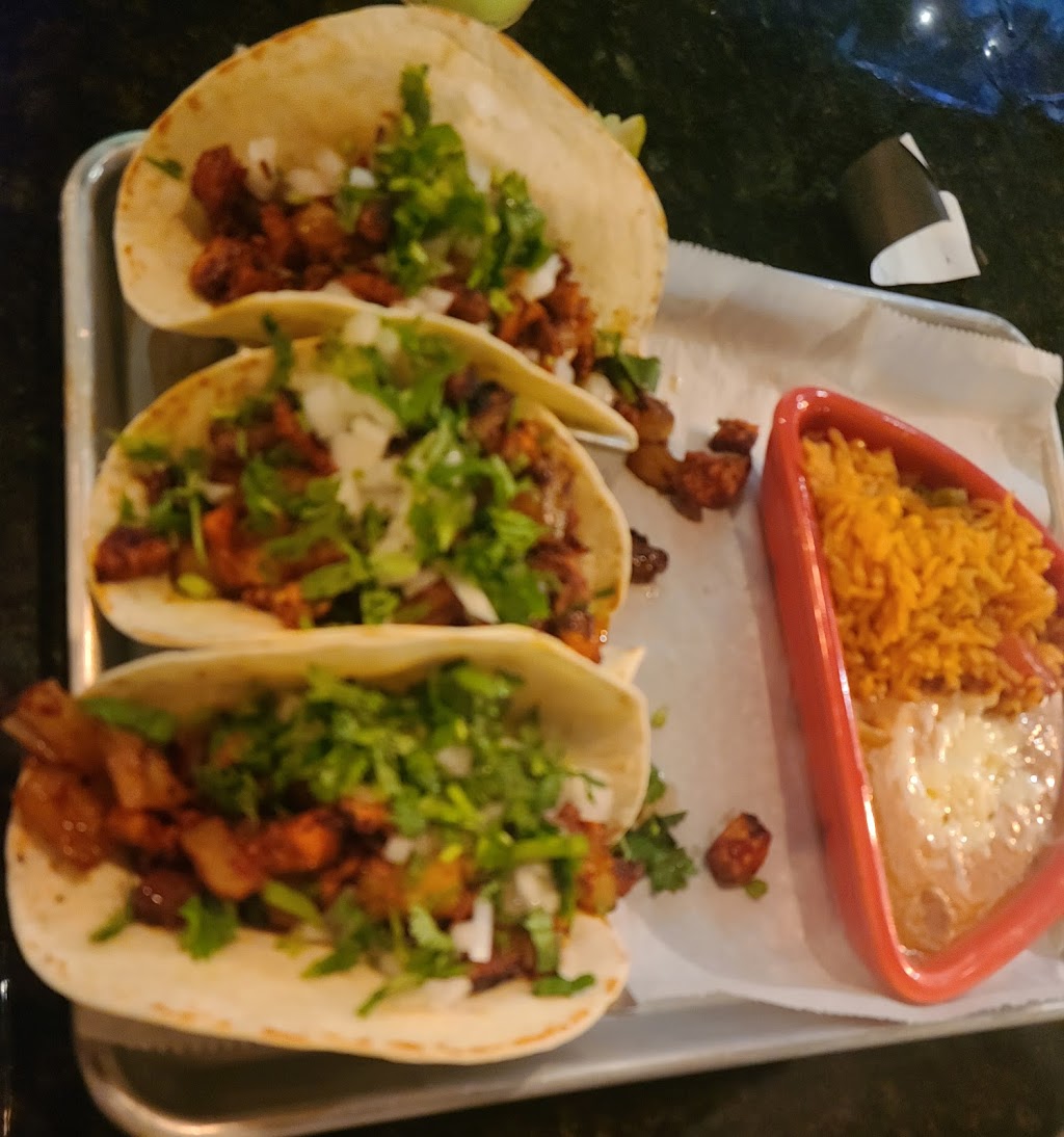 Ricos Tacos & Tequila | 33493 Lake Rd, Avon Lake, OH 44012, USA | Phone: (440) 961-1050