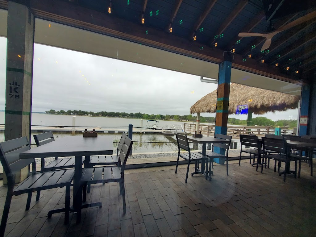 Ski Beach Bar & Grill | 21 Dozier Cir, Leesburg, FL 34748, USA | Phone: (352) 973-0793