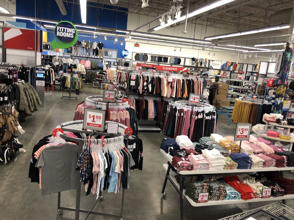 Old Navy | 1200 N Muldoon Rd Suite B1, Anchorage, AK 99501, USA | Phone: (907) 202-5886