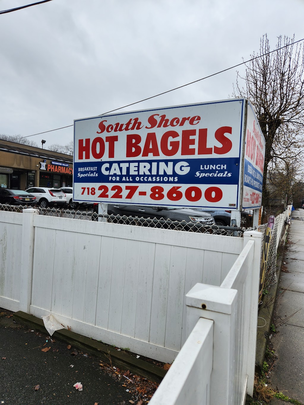 South Shore Hot Bagels Corporation | 4882 Arthur Kill Rd, Staten Island, NY 10309, USA | Phone: (718) 227-8600