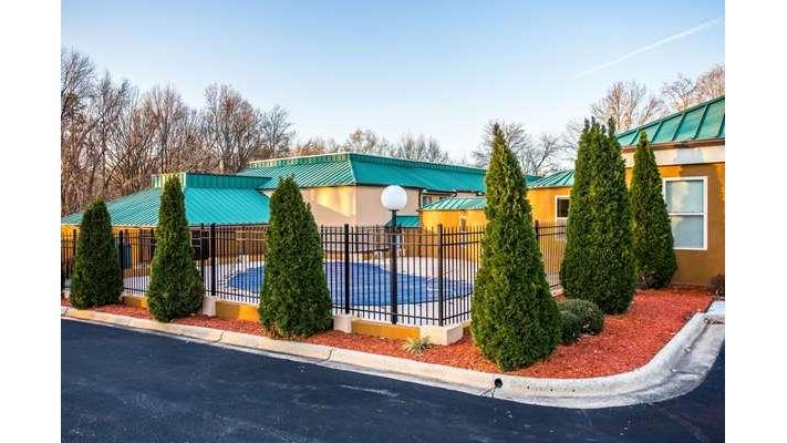 Quality Inn | 825 W Dixie Dr, Asheboro, NC 27205 | Phone: (336) 493-4046