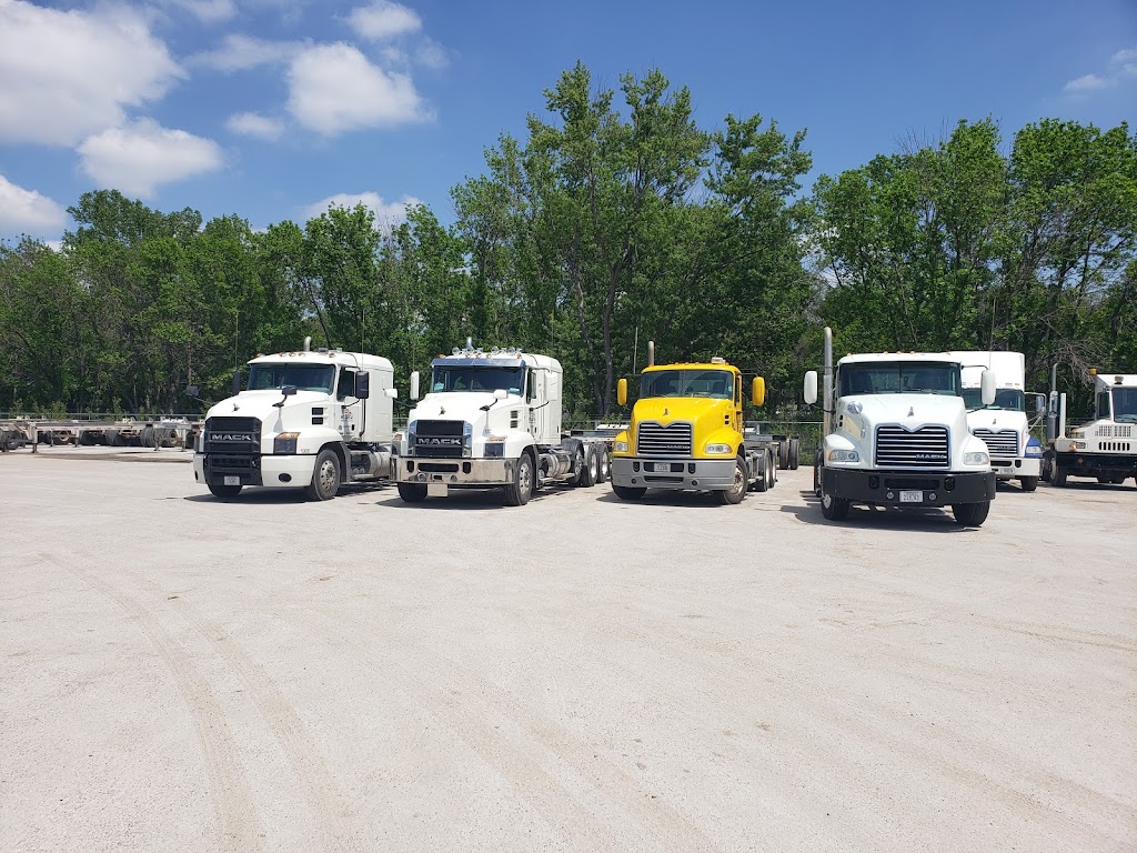 McGrew Trucking LLC | 10527 Hillcrest Dr, La Vista, NE 68128, USA | Phone: (402) 905-4787