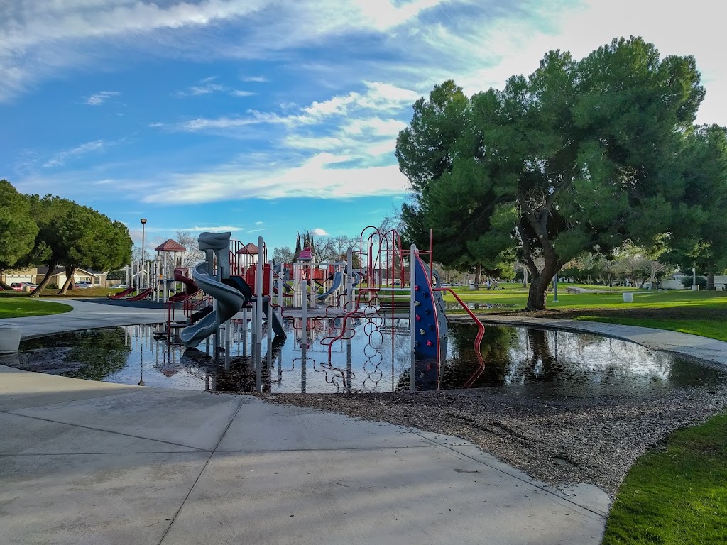 Sandpointe Park | 3700 S Birch St, Santa Ana, CA 92707, USA | Phone: (714) 647-5400