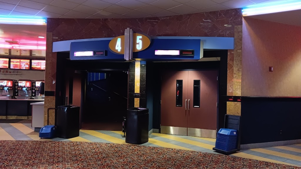 Starlight Cinemas Lakewood Center | Lakewood Center, 5200 Faculty Ave, Lakewood, CA 90712, USA | Phone: (562) 303-5302