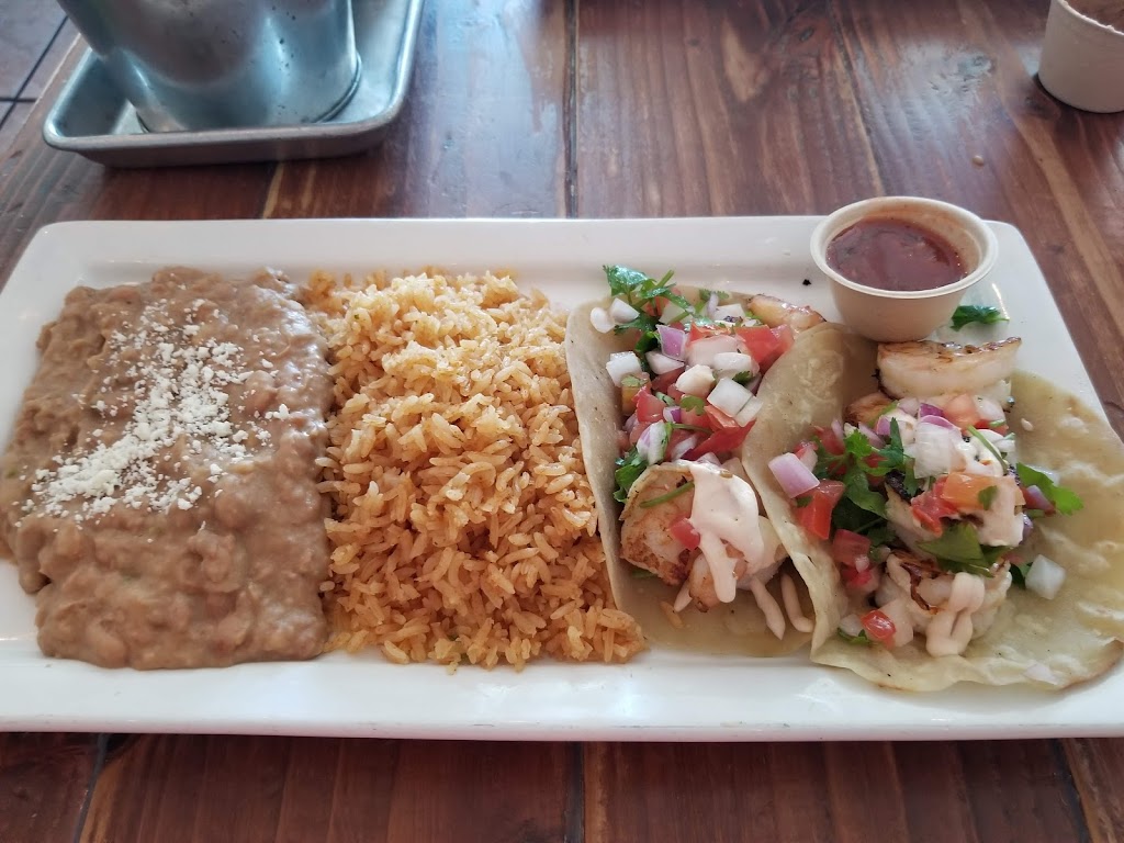 Tacos & Beer | 909 E 6th St, Beaumont, CA 92223, USA | Phone: (951) 769-2700