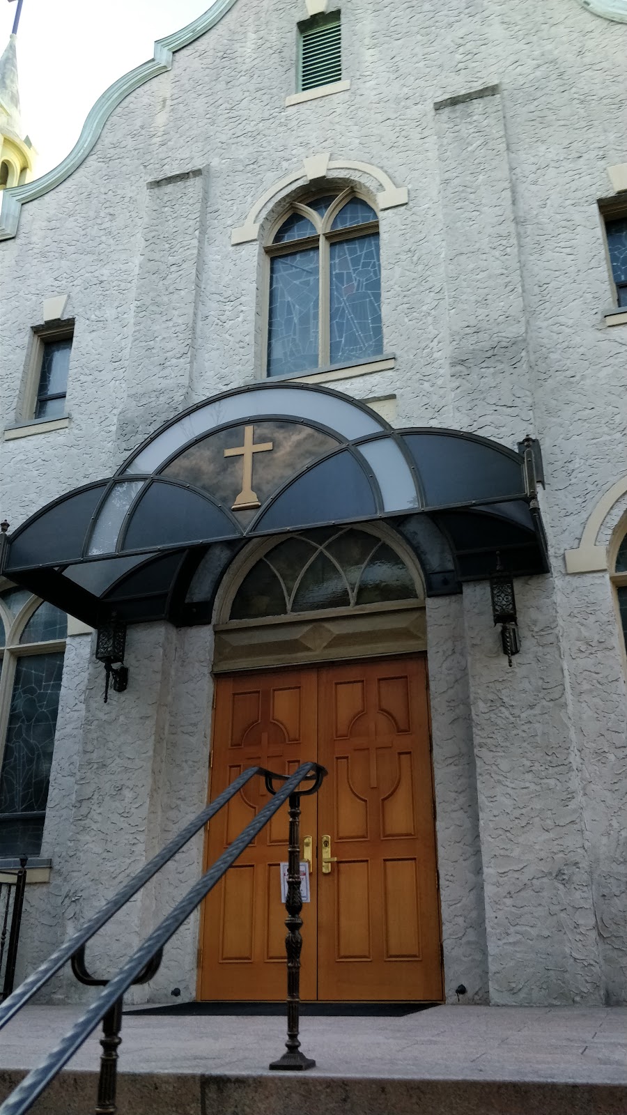 Holy Cross Roman Catholic Church | 61-21 56th Rd, Queens, NY 11378, USA | Phone: (718) 894-1387