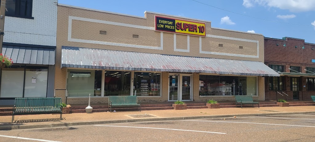 Super 10 | 1345 Main St, Tunica, MS 38676, USA | Phone: (662) 357-0980