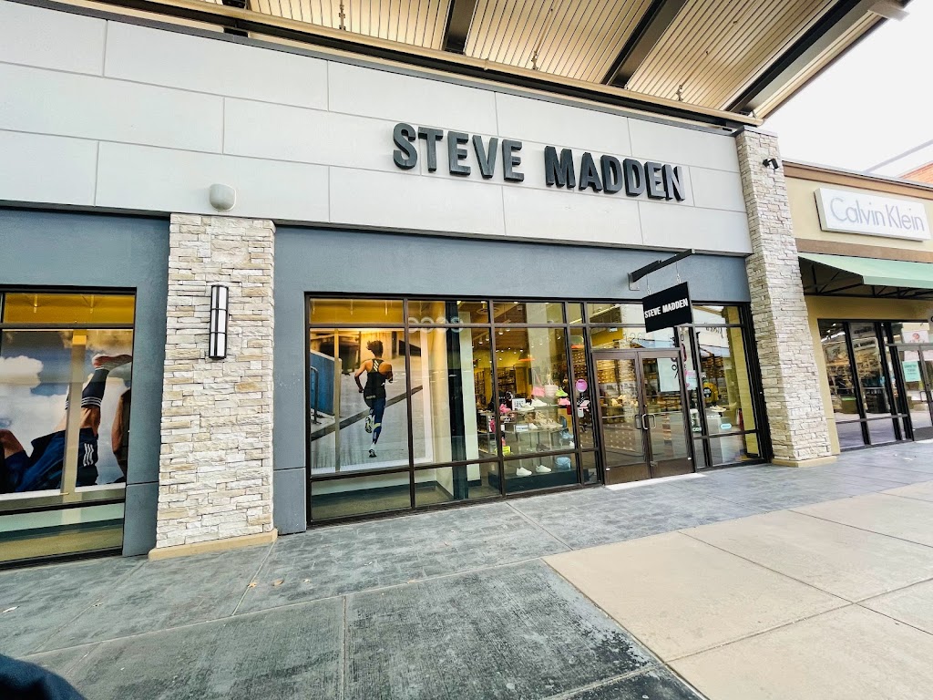 Steve Madden | 22705 Clarksburg Rd Suite #126, Clarksburg, MD 20871 | Phone: (301) 540-1815