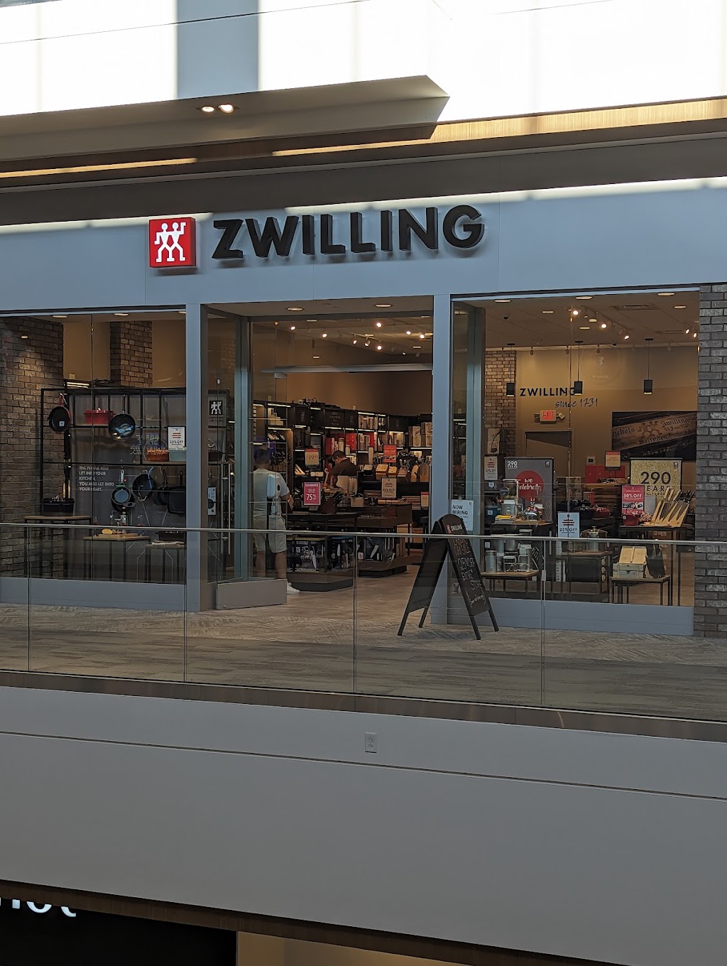 Zwilling J.A. Henckels | 100 N Water St, Norwalk, CT 06854, USA | Phone: (475) 489-9930