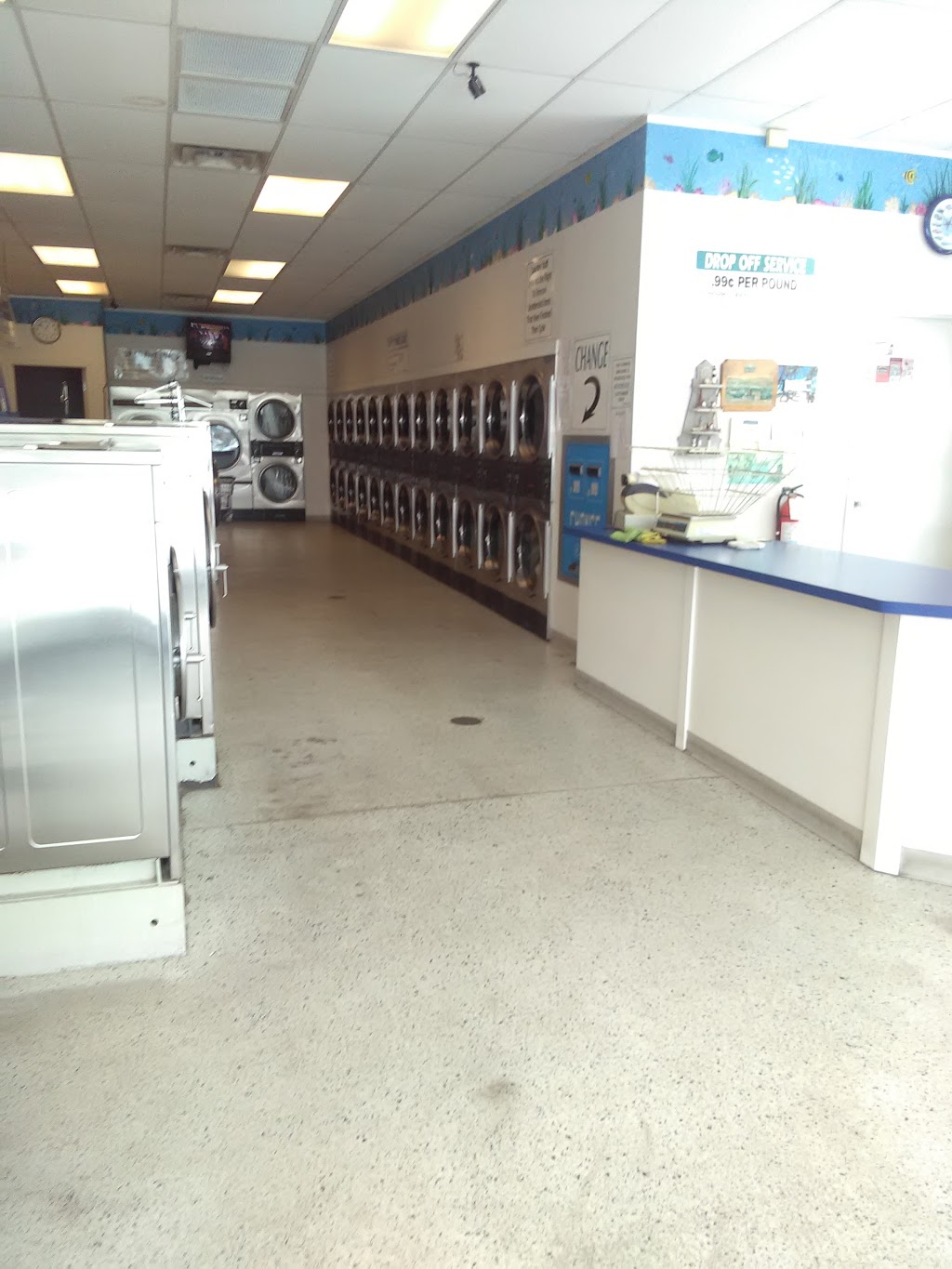 Riverside Coin Laundry | 400 Eureka Rd, Wyandotte, MI 48192, USA | Phone: (734) 246-3143