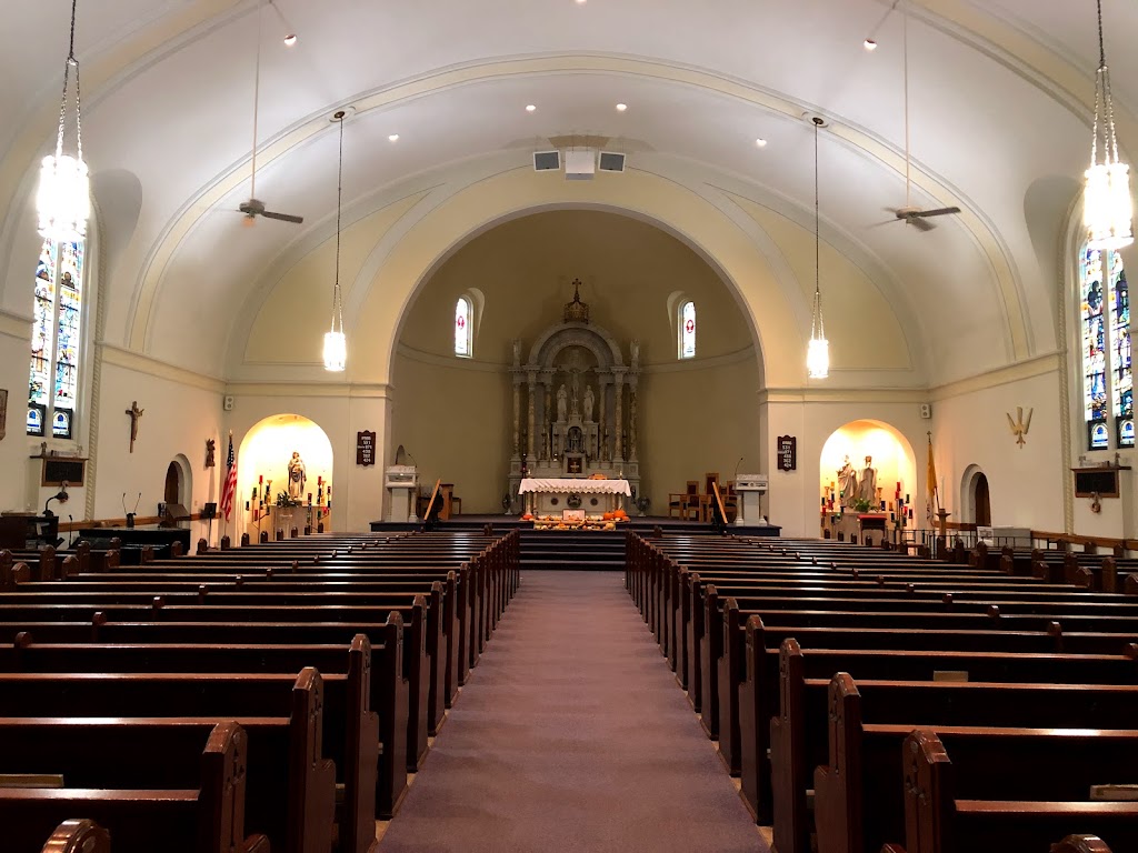 Most Holy Redeemer | 206 Vine Ave W, Montgomery, MN 56069, USA | Phone: (507) 364-7981