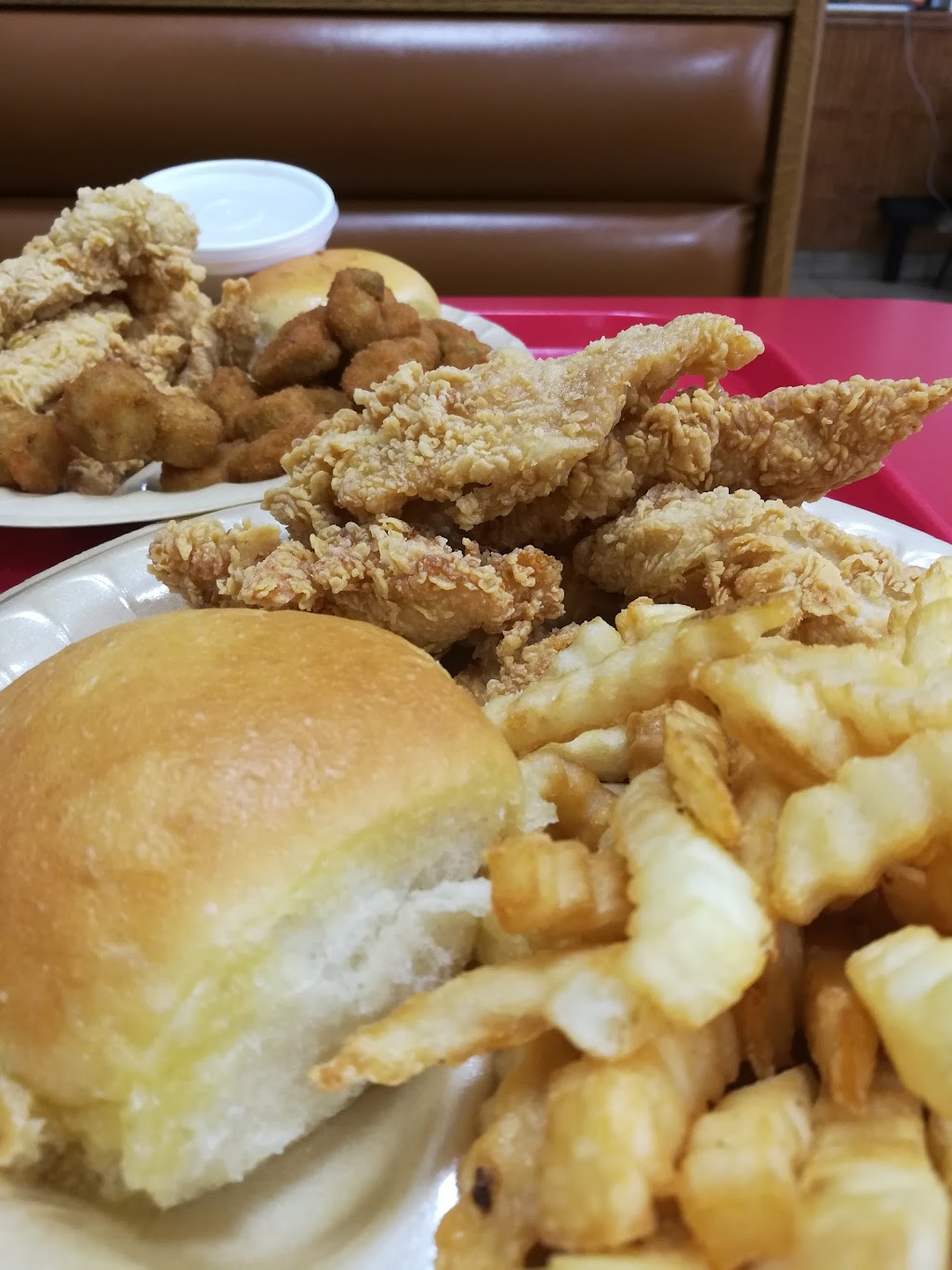 Bushs Chicken | 1232 I-35BL, New Braunfels, TX 78130, USA | Phone: (830) 625-7777