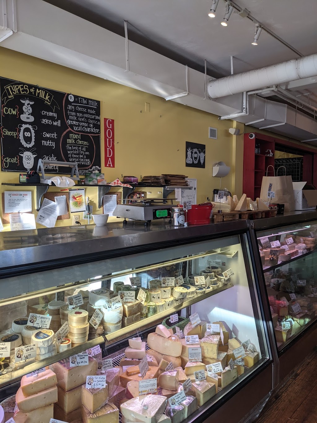 Cheesetique Del Ray | 2411 Mt Vernon Ave, Alexandria, VA 22301 | Phone: (703) 706-5300